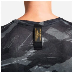 Nike Dri-FIT Miler - Laufshirt 17 Nike Dri-FIT Miler - Laufshirt -StilWelt Verkäufe nike dri fit miler laufshirt detail 8