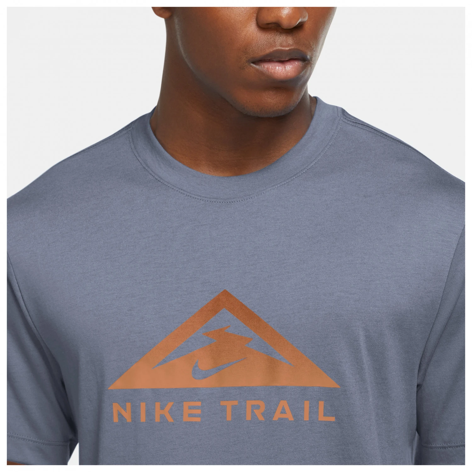 Nike Dri-Fit Trail Running T-Shirt - Laufshirt 7 Nike Dri-Fit Trail Running T-Shirt - Laufshirt – Bild 5