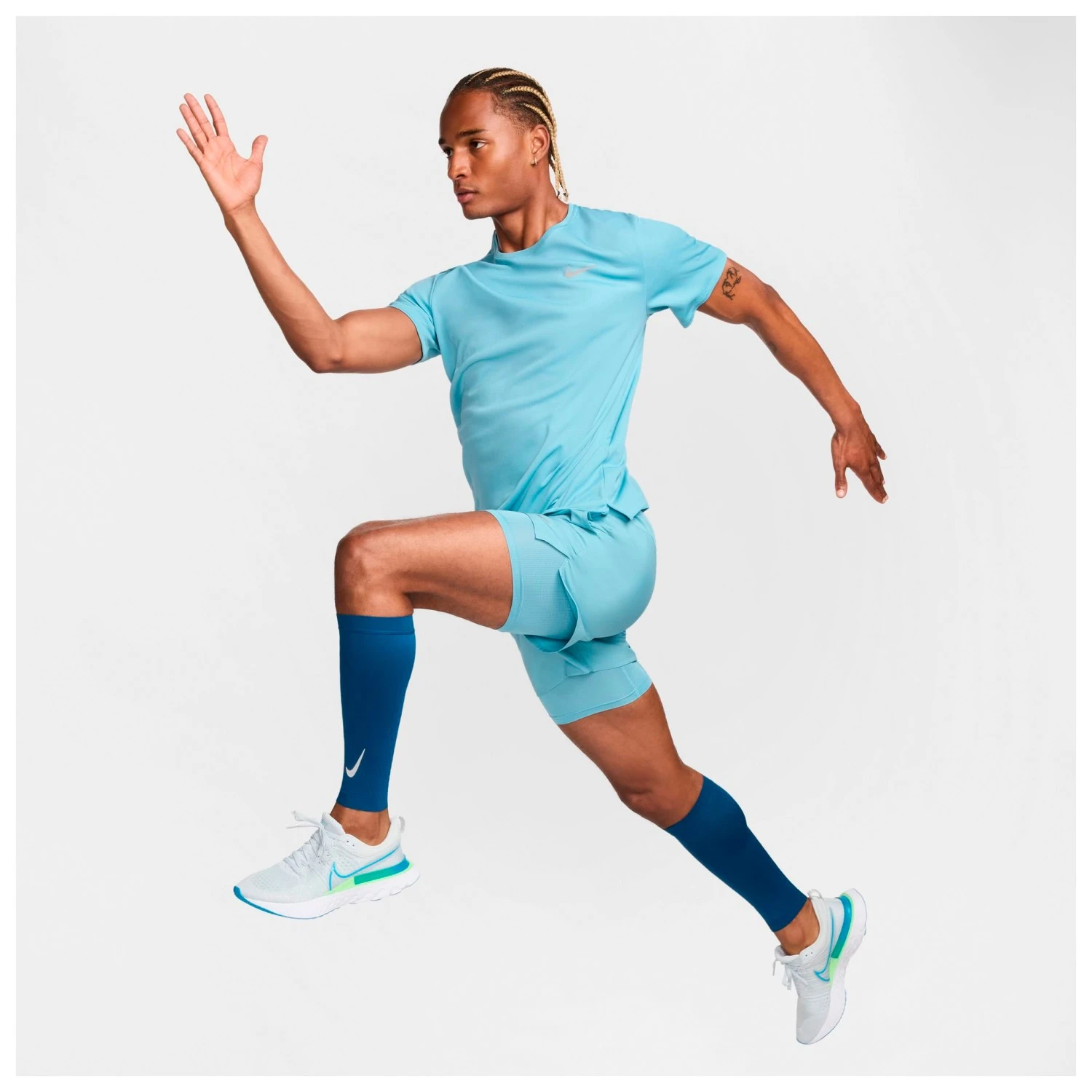 Nike Dri-FIT UV Miler - Laufshirt 5 Nike Dri-FIT UV Miler - Laufshirt – Bild 3